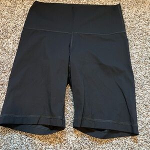 Everlane Women's Classic Black Bike Shorts